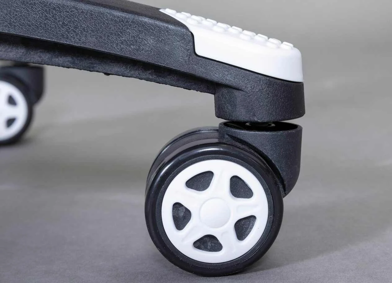 Drehstuhl Gaming White | Schwarz/ Absetzung weiß 8 Drehstuhl Gaming White | Schwarz/ Absetzung weiß – Bild 6